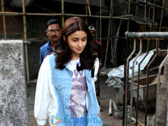 Alia Bhatt and Ameesha Patel spotted at Kromakay salon in Juhu