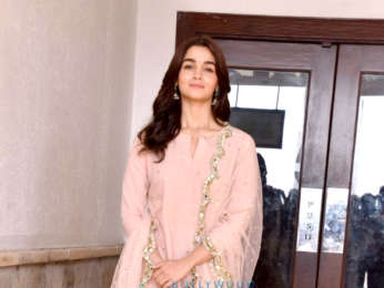 Alia Bhatt and Vicky Kaushal snapped promoting Raazi