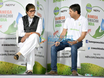 Amitabh Bachchan launches Banega Swach India - Season