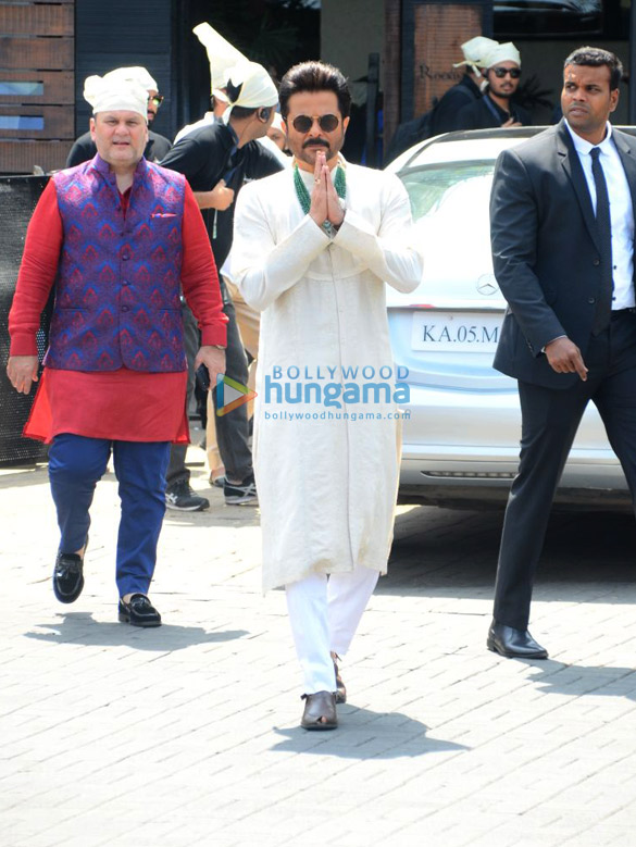 Anil Kapoor, Arjun Kapoor & others snapped attending Anand Ahuja-Sonam Kapoor’s wedding