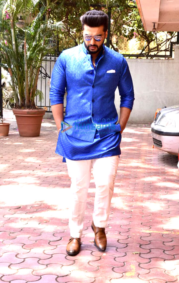 arjun kapoor anshula kapoor snapped attending sonam kapoor and anand ahujas wedding 2
