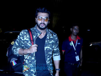 Arjun Kapoor and Parineeti Chopra snapped at the airport