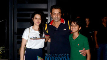 Bobby Deol celebrates his marriage anniversary with family