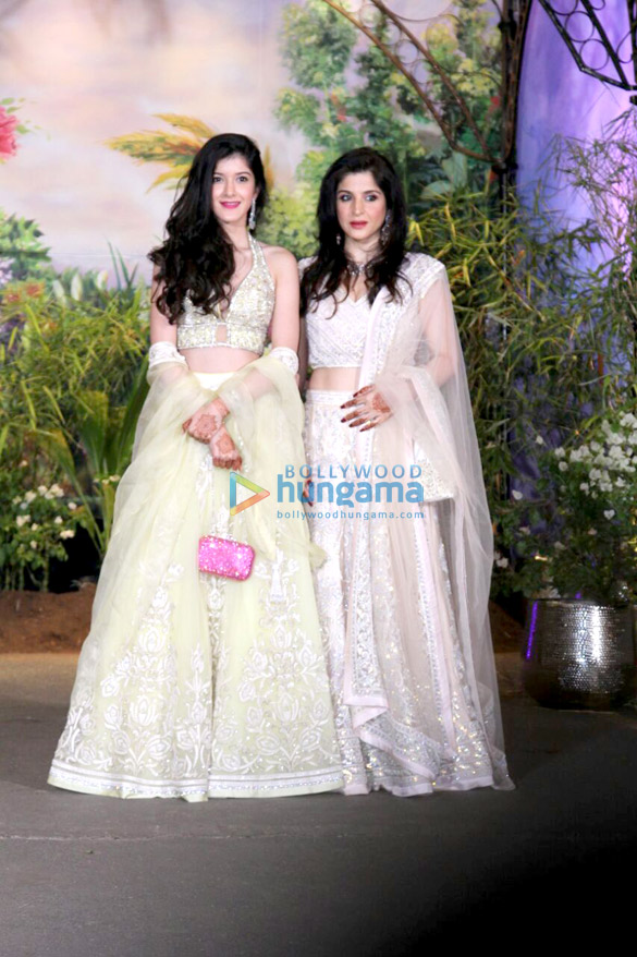 celebs grace sonam kapoor and anand ahujas wedding reception 1 5