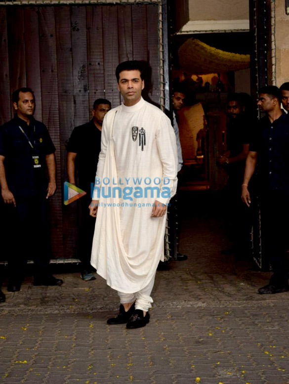 celebs snapped at sonam kapoors house 1