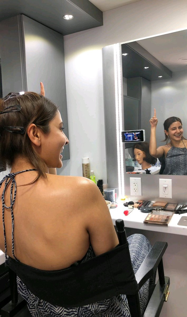Couple Goals Much! Wifey Anushka Sharma happily cheers for hubby Virat Kohli on the sets of Zero