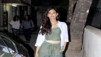 Diana Penty spotted at a dentist clinic