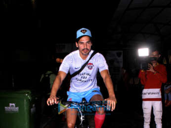 Dino Morea snapped at Roots Premiere League