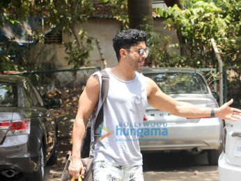 Farhan Akhtar spotted at Otters Club in Bandra