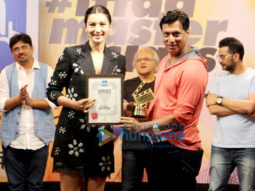 Gauahar Khan graces the IPTA meet with Shoojit Sircar