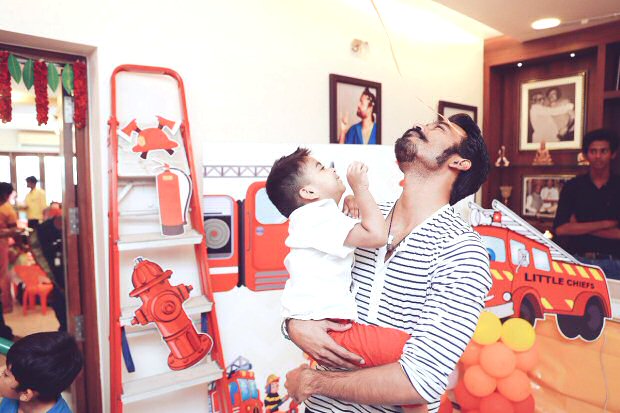 Here’s how Rajinikanth celebrated the birthday of his grandson Ved with his daughters and son-in-law Dhanush