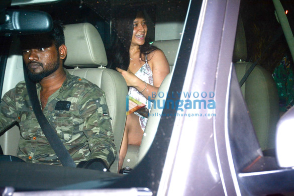 huma qureshi athiya shetty and krishna shroff spotted at the korner house 3