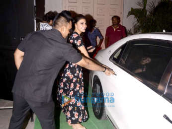 Jacqueline Fernandez snapped at Pali Bhavan