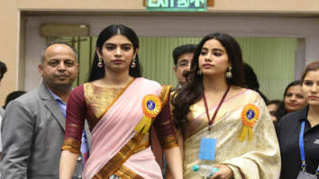 Janhvi Kapoor looks exactly like Sridevi in her saree, here’s when the late actress wore this ensemble last