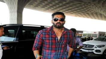 Kangana Ranaut, Suniel Shetty, Shruti Haasan, and Manish Malhotra snapped at the airport