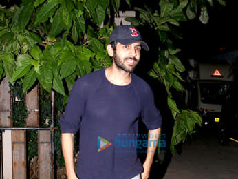 Kartik Aaryan snapped in Mumbai