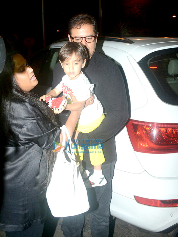 katrina kaif kartik aryan arpita khan and others spotted at bastian in bandra 4