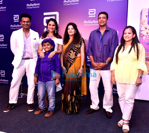 Lara Dutta and Mahesh Bhupathi promote PediaSure Lara Dutta and Mahesh Bhupathi promote PediaSure
