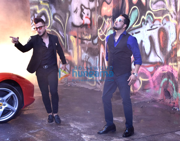 mika singh snapped at his music video shoot 4