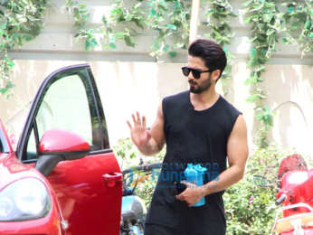 Nidhhi Agerwal and Shahid Kapoor spotted at the gym