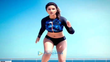 HOT! Parineeti Chopra endorses Speedo swimwear