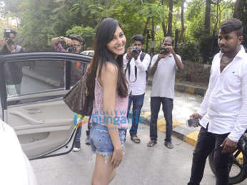 Pooja Chopra spotted at Hakim's Aalim in Bandra