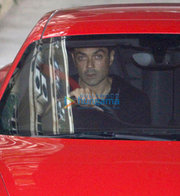 race 3 cast snapped at sunny super sound for dubbing in juhu 1