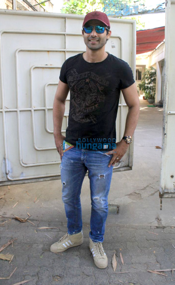 race 3 cast snapped at sunny super sound for dubbing in juhu 3