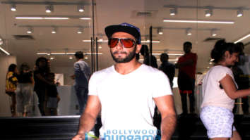 Ranveer Singh snapped at Maple shop in Bandra