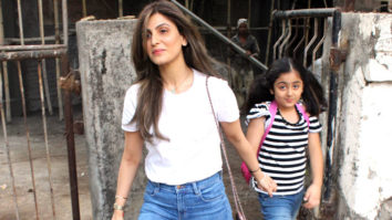 SPOTTED: Riddhima Kapoor with her Daughter @Croma Juhu