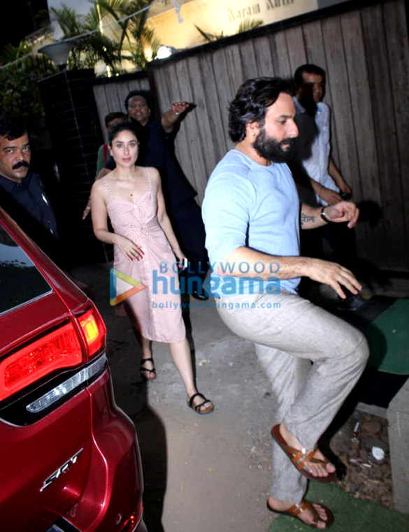 Saif Ali Khan and Kareena Kapoor Khan spotted in Juhu