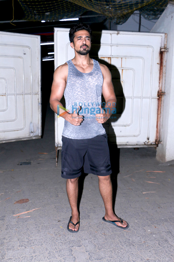 saqib saleem spotted at sunny super sound in juhu 4