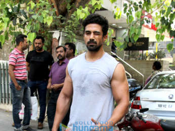 Saqib Saleem spotted at the gym