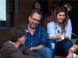 Shah Rukh Khan enjoys fun conversation with Aanand L Rai on the sets of Zero