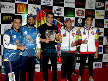 Sohail Khan, Arbaaz Khan and others grace the finals of the Box Bowl Out Xeries