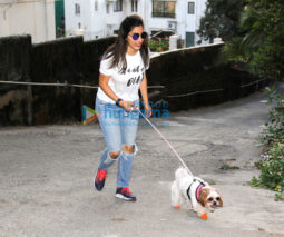 Sophie Choudry snapped at Pali Hill in Bandra
