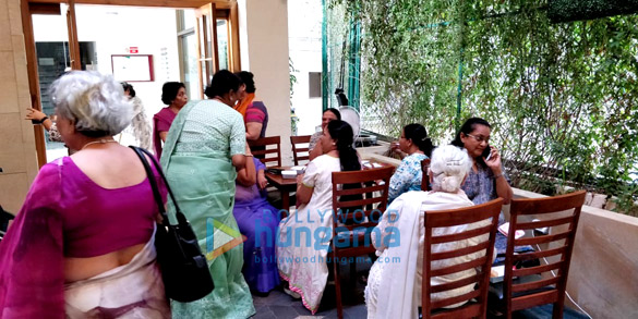 special screening of 102 not out for senior citizens 5