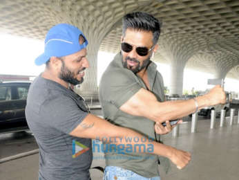 Sushant Singh Rajput, Suniel Shetty and Raveena Tandon snapped at the airport