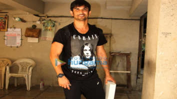 Sushant Singh Rajput and Sara Ali Khan spotted at Abhishek Kapoor’s office