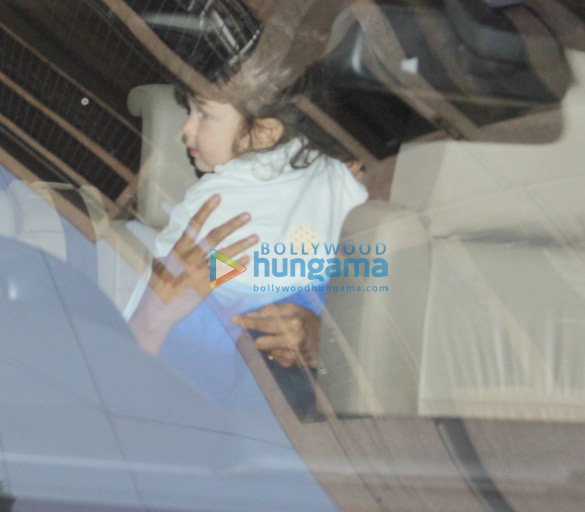 taimur ali khan snapped in bandra 3 5