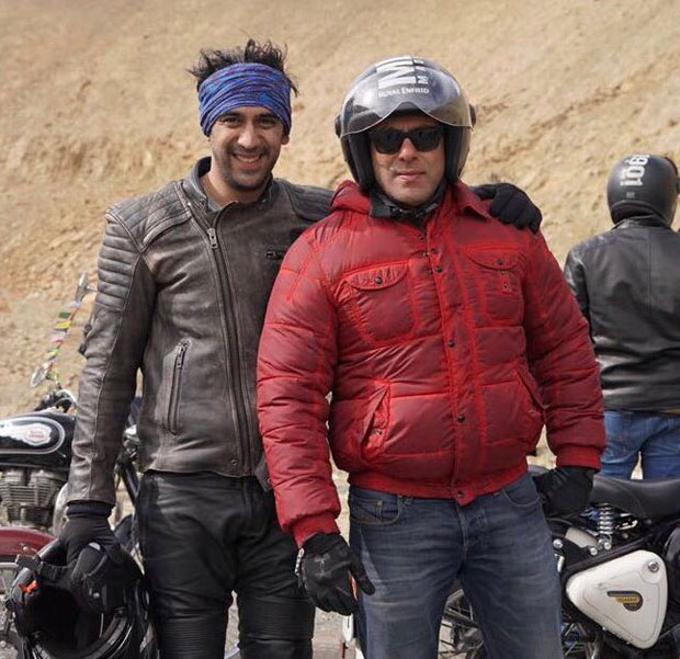 This picture of Amit Sadh and Salman Khan is a perfect Sultan reunion in Ladakh