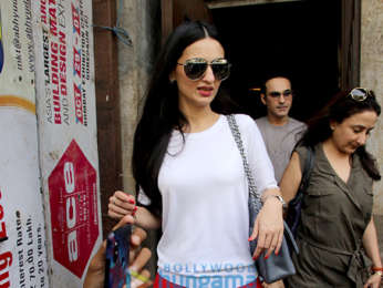 Twinkle Khanna and Anu Dewan spotted at Pali Bhavan
