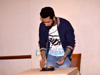Vicky Kaushal snapped celebrating his birthday