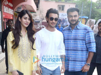 Aayush Sharma and Warina Hussain snapped at the teaser launch of Loveratri