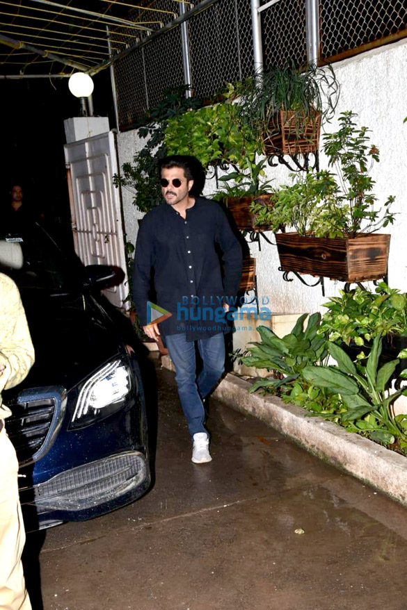 akshay kumar and anil kapoor spotted at sunny super sound in juhu 5