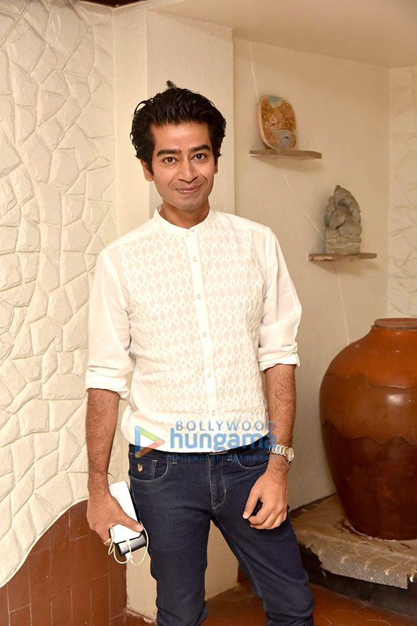 anil kapoor konkona sen sharma shankar mahadevan and others snapped at eid party 1