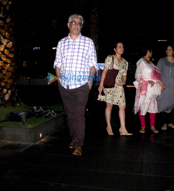 anil kapoor snapped with family at yauatcha in bkc 4