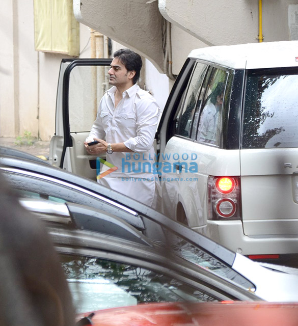 arbaaz khan snapped with a friend 2