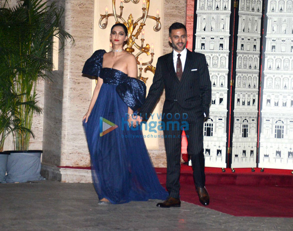 Celebs grace Natasha Poonawalla’s bash for Sonam Kapoor Ahuja and Anand Ahuja Celebs grace Natasha Poonawalla’s bash for Sonam Kapoor Ahuja and Anand Ahuja
