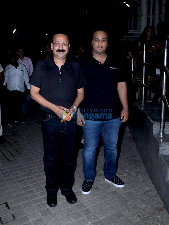 celebs grace the special screening of race 3 7